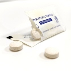 Denti di dimensione di viaggio dell'hotel che imbiancano la menta organica della pillola del colluttorio del dispositivo di rimozione del cattivo respiro del dentifricio in pasta solido delle compresse