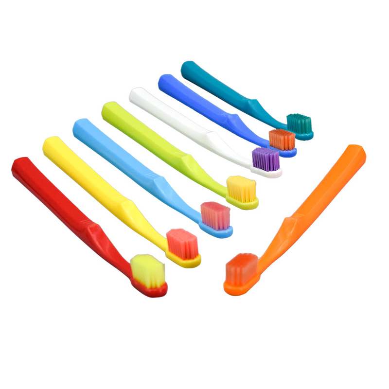 Ingrosso Personalizzazione Viaggi per adulti Casa Hotel Plastico Soft Bristle Spazzolino per uso domestico In Blister Card