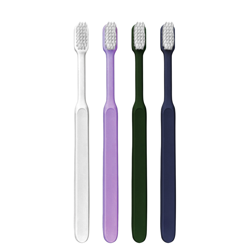 Alte qualità di fabbrica diretta OEM marchio privato all'ingrosso spazzolino da denti in cristallo di plastica manuale spazzolino da denti per adulti a setole morbide