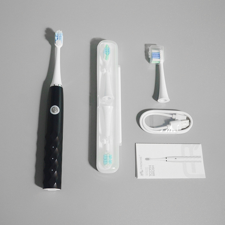 Stati differenti del vestito potente di Sonic Cleaning Accepted Rechargeable Toothbrush dello spazzolino da denti elettrico dei denti e delle gomme